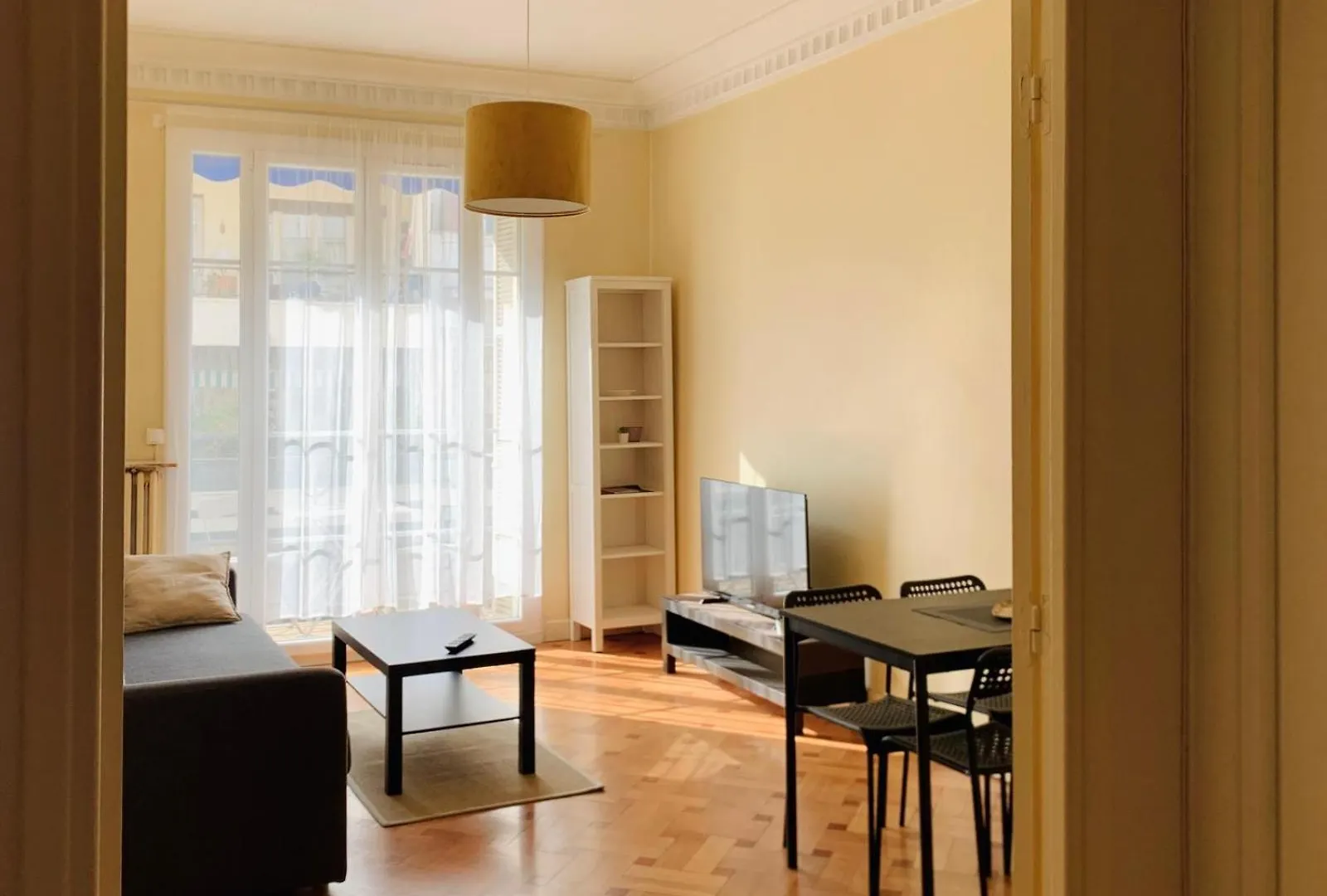 Chic & Spacious Getaway In Nice - 10Min To Beach Apartment